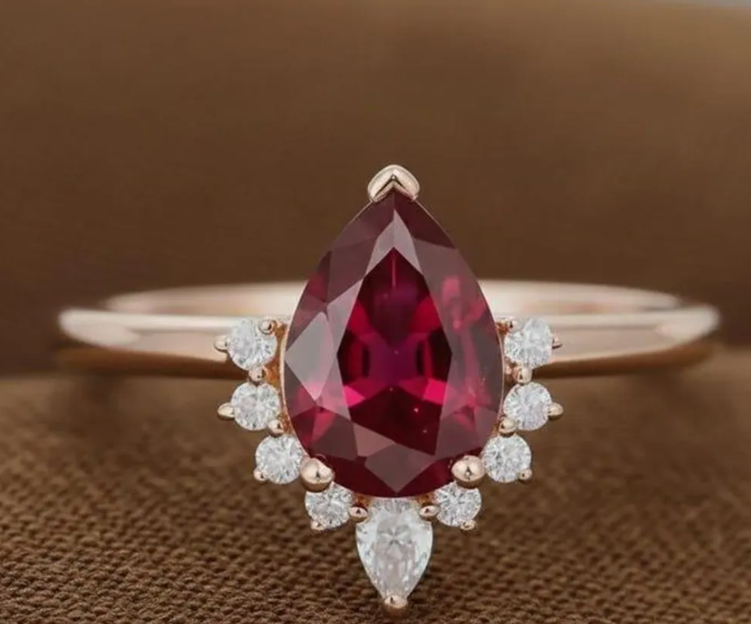 Pear Engagement Ring