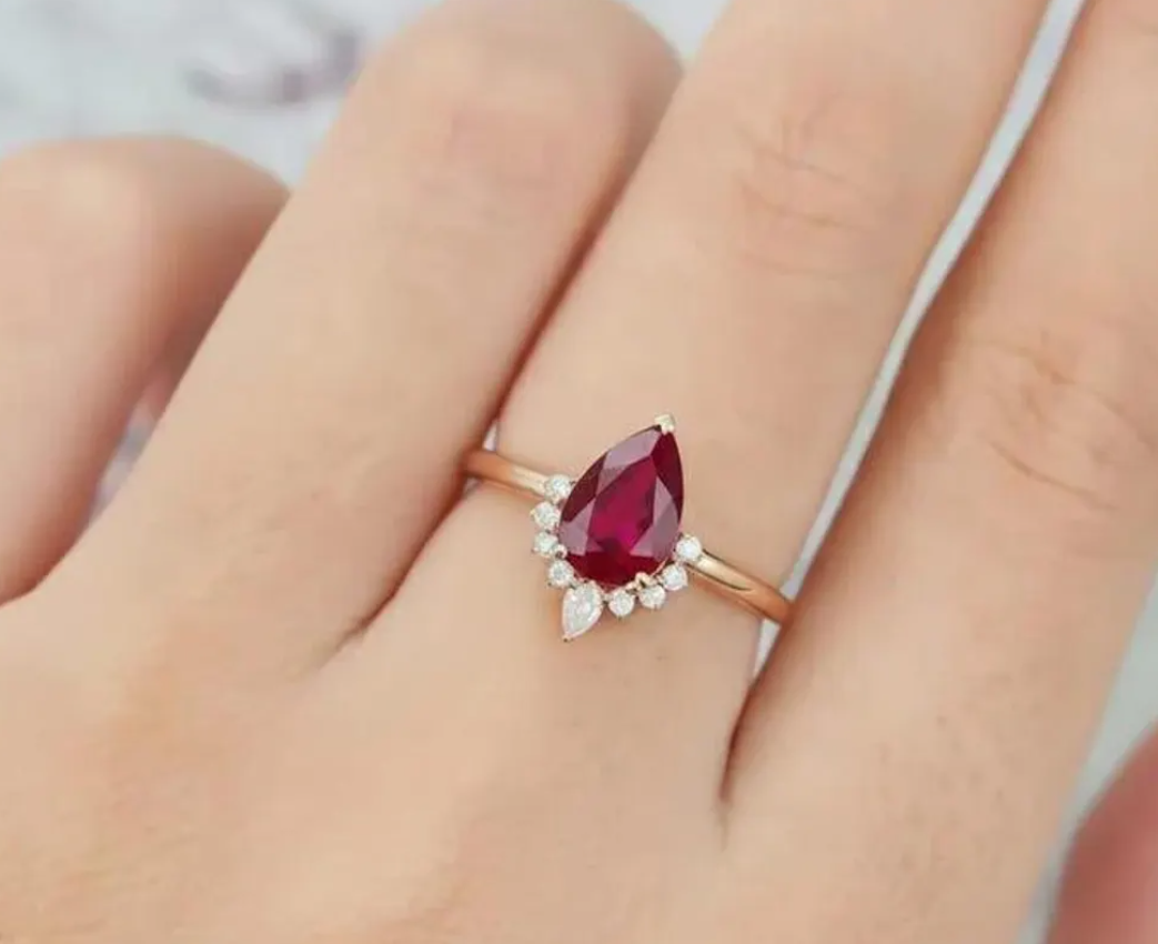 Pear Engagement Ring